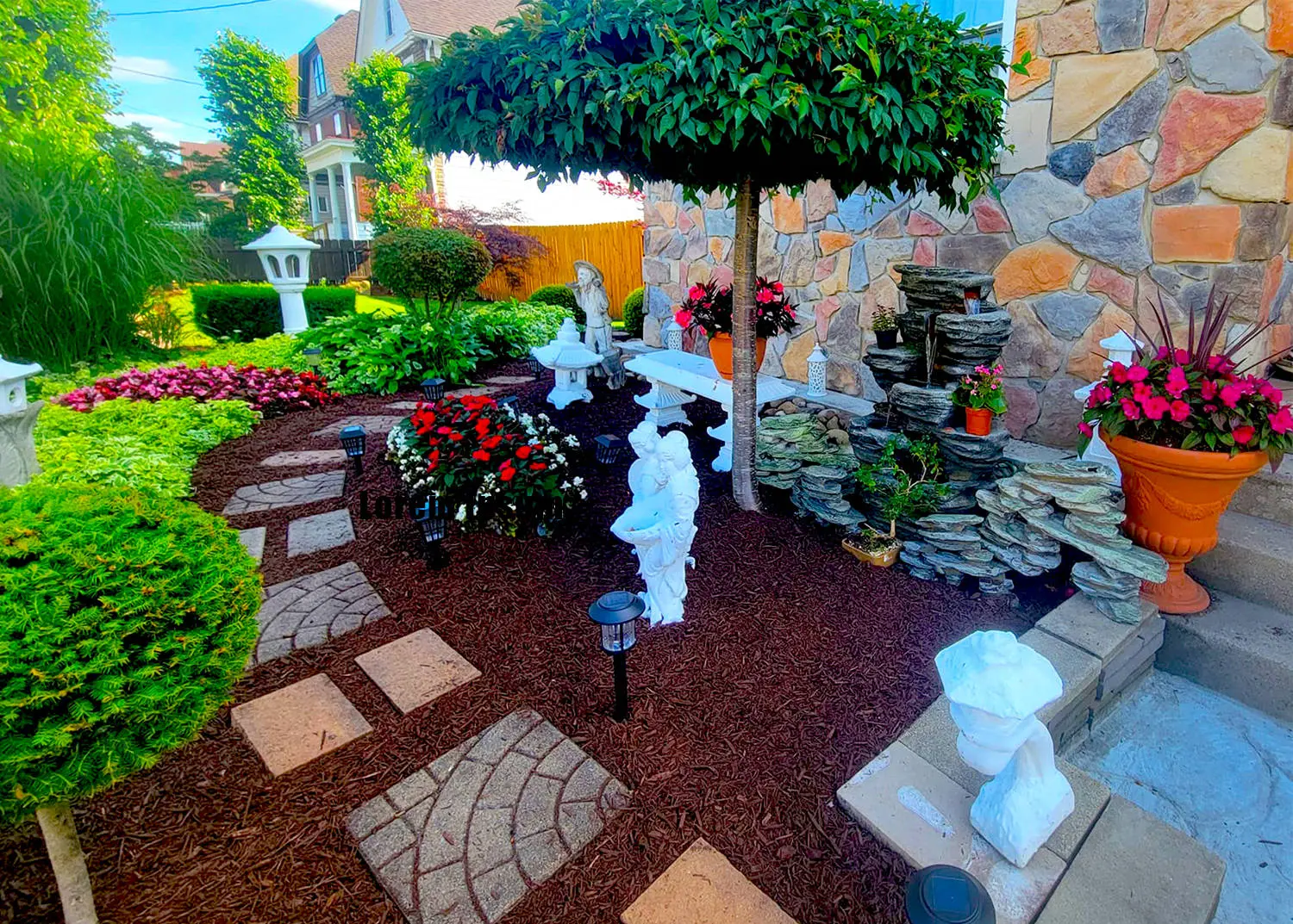 Every landscape --- especially front yard landscapes --- need a foot path leading your guests throughout your property. From paver stones to driveway landscapes, let us create the ultimate design architecture while boosting your property value! 